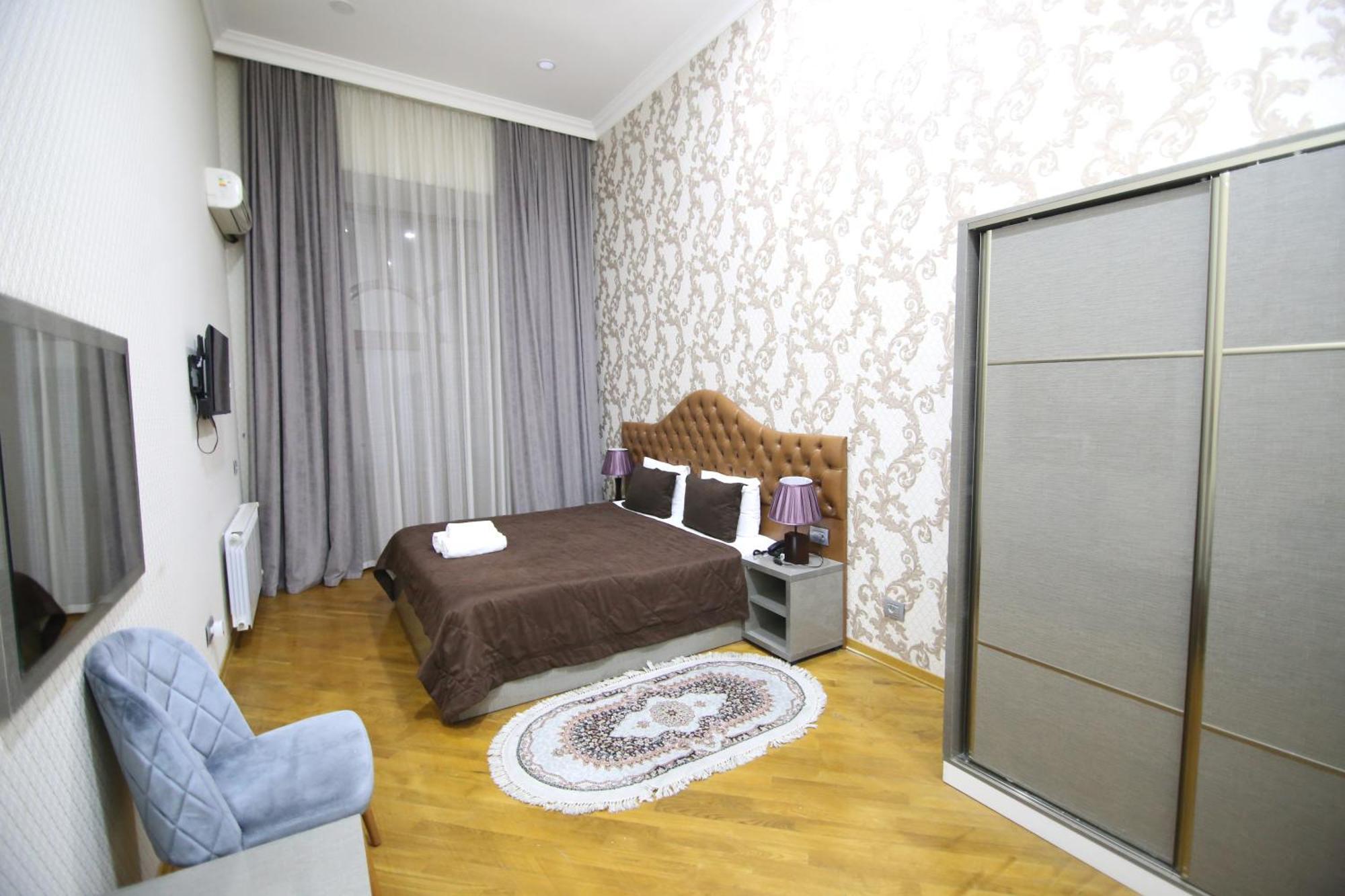 Pilot Baku Hotel Exterior foto